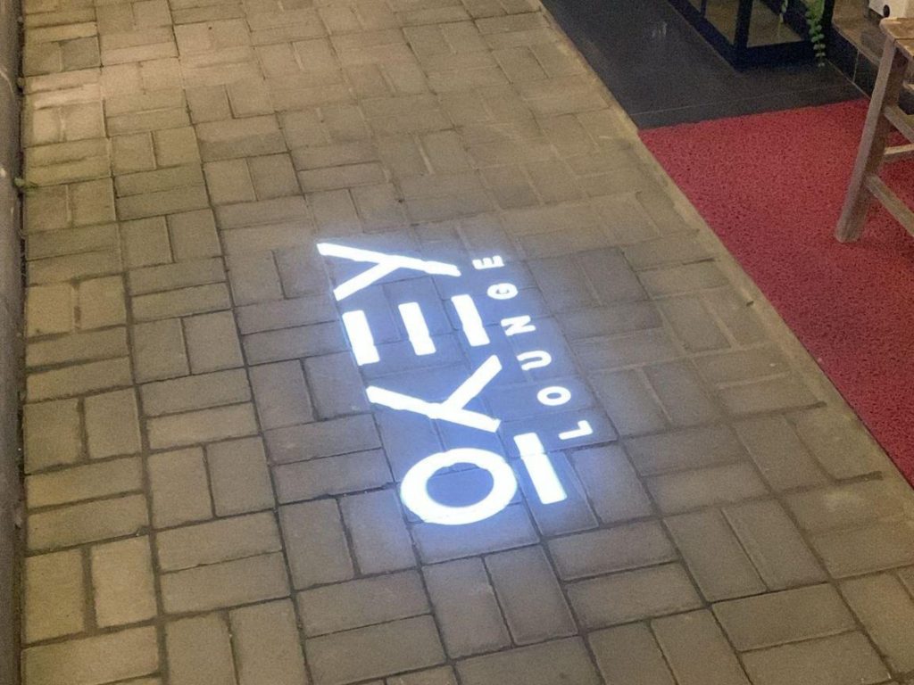 Mate 55W Logo Projektör
