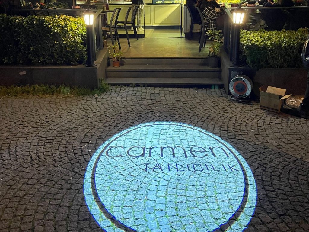 Çift Renkli Lens