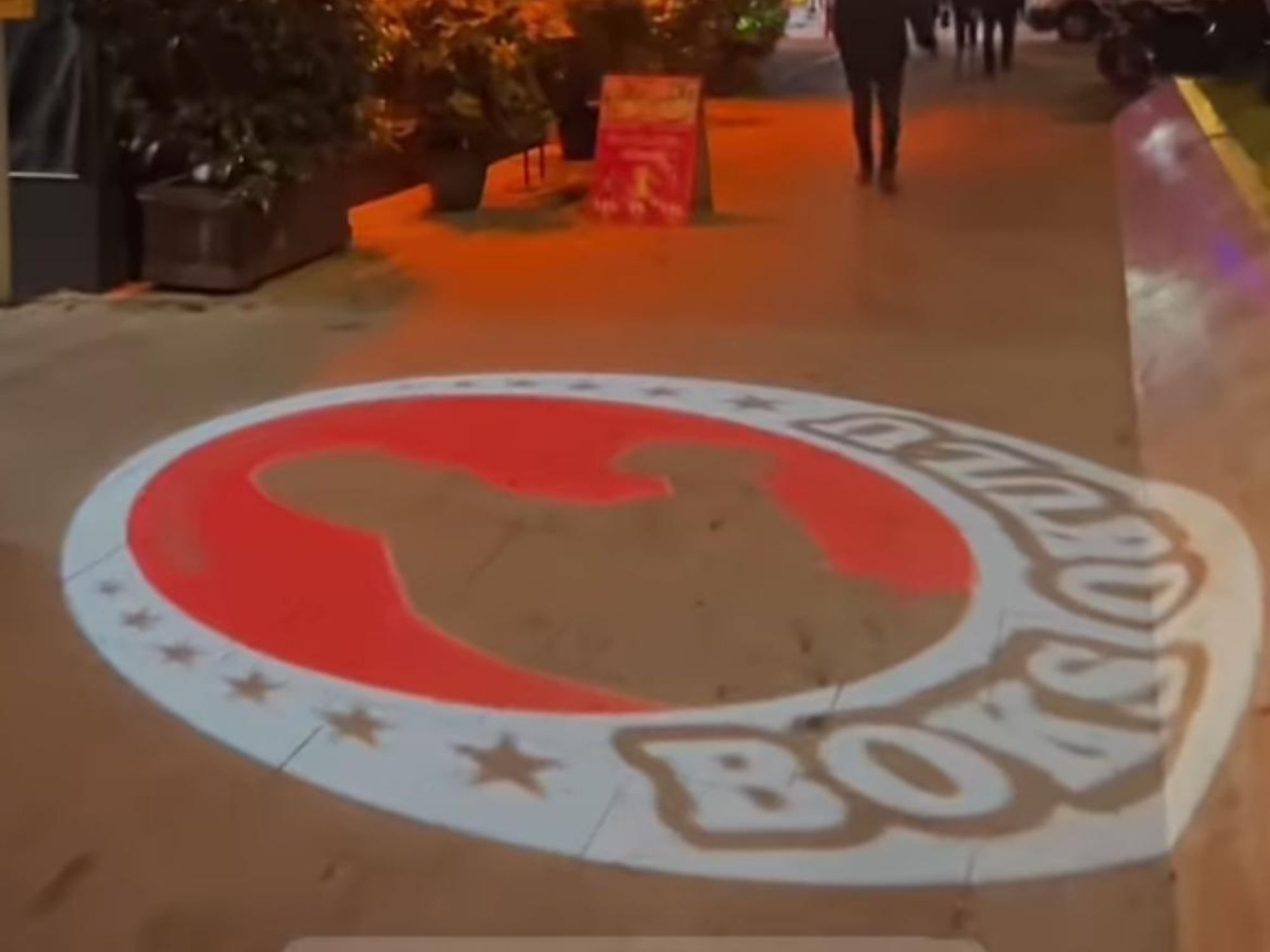 Açık Alan Reklamcılığında Yeni Soluk: Logo Projektör Sistemleri