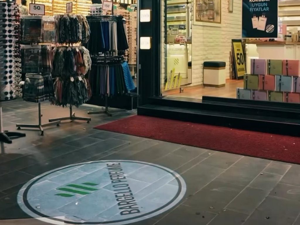 Logo Projektörler