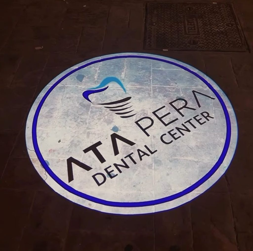 Logo Projektör