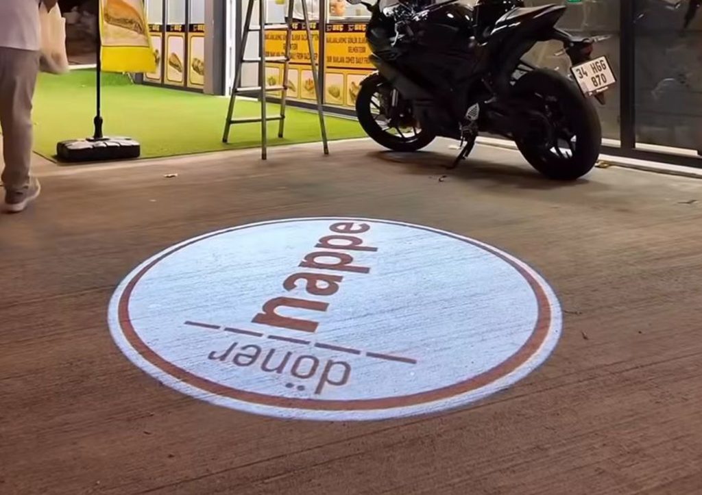 Logo Projektörler