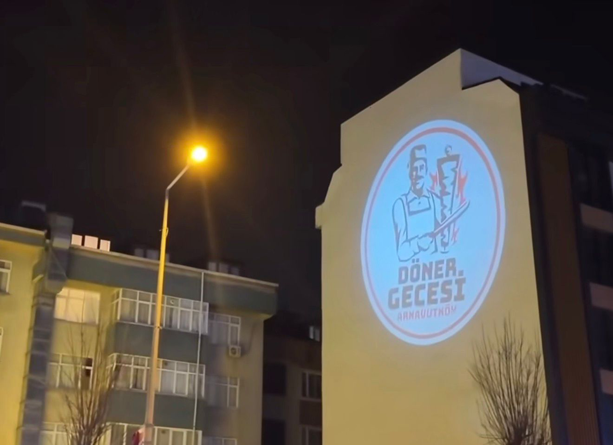 IP67 Su Geçirmez Logo Projektörler Dış Mekanda Nasıl Performans Gösteriyor?