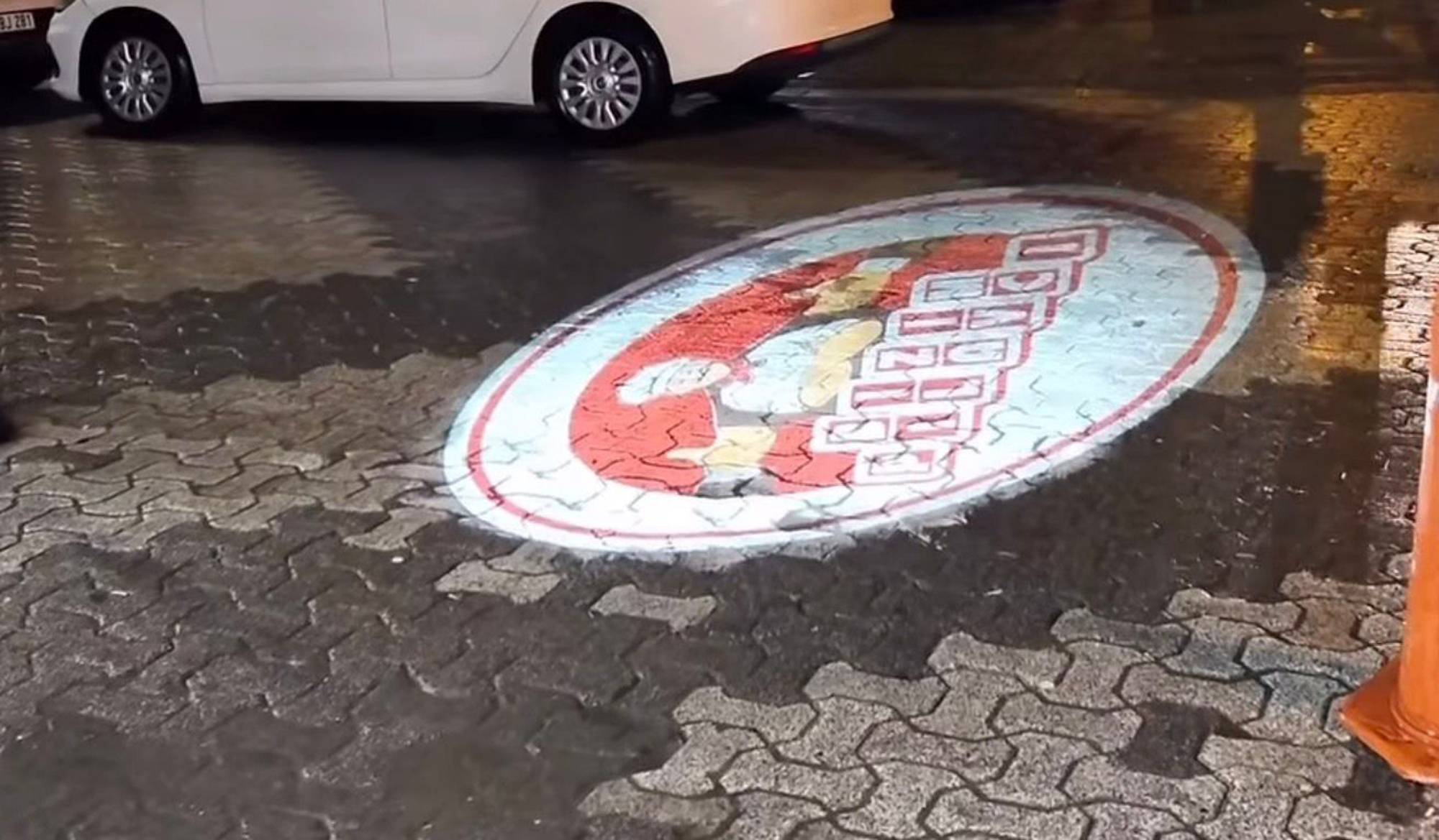 Logo Projektör ile Markanızı Günün Her Saatinde Hatırlatın