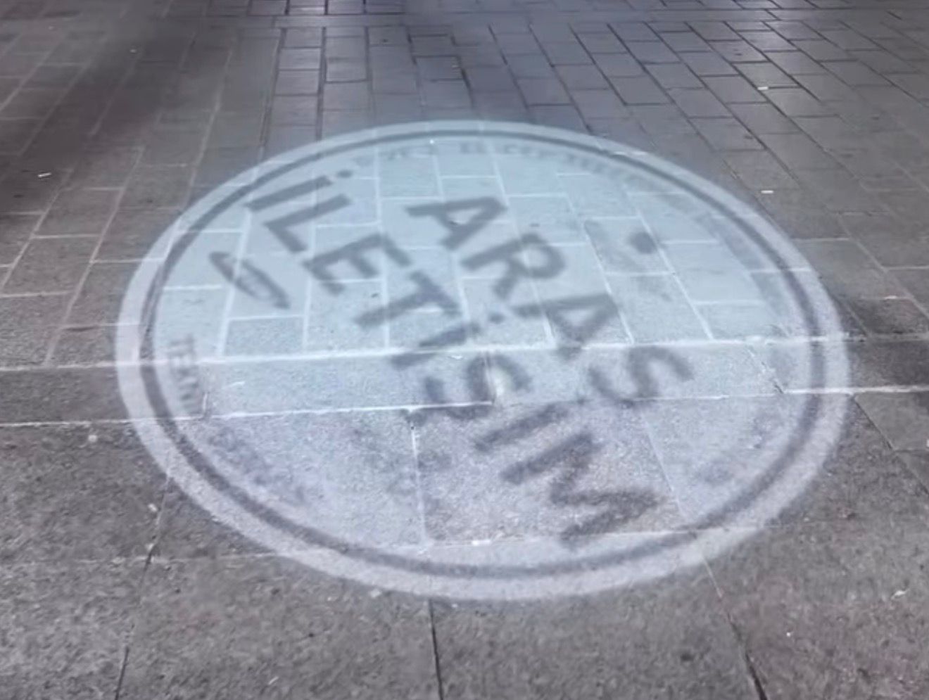 Logo Projektör ile Dış Cephe Tasarımında Modern Çözümler